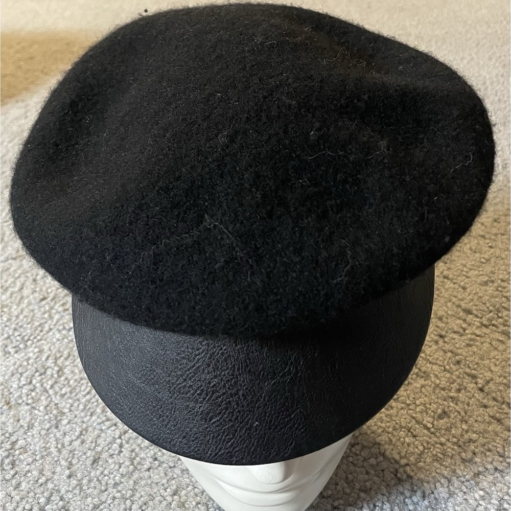 Nine West 100% Wool Cabbie Newsboy Hat Womens Black OS Faux Leather Trim